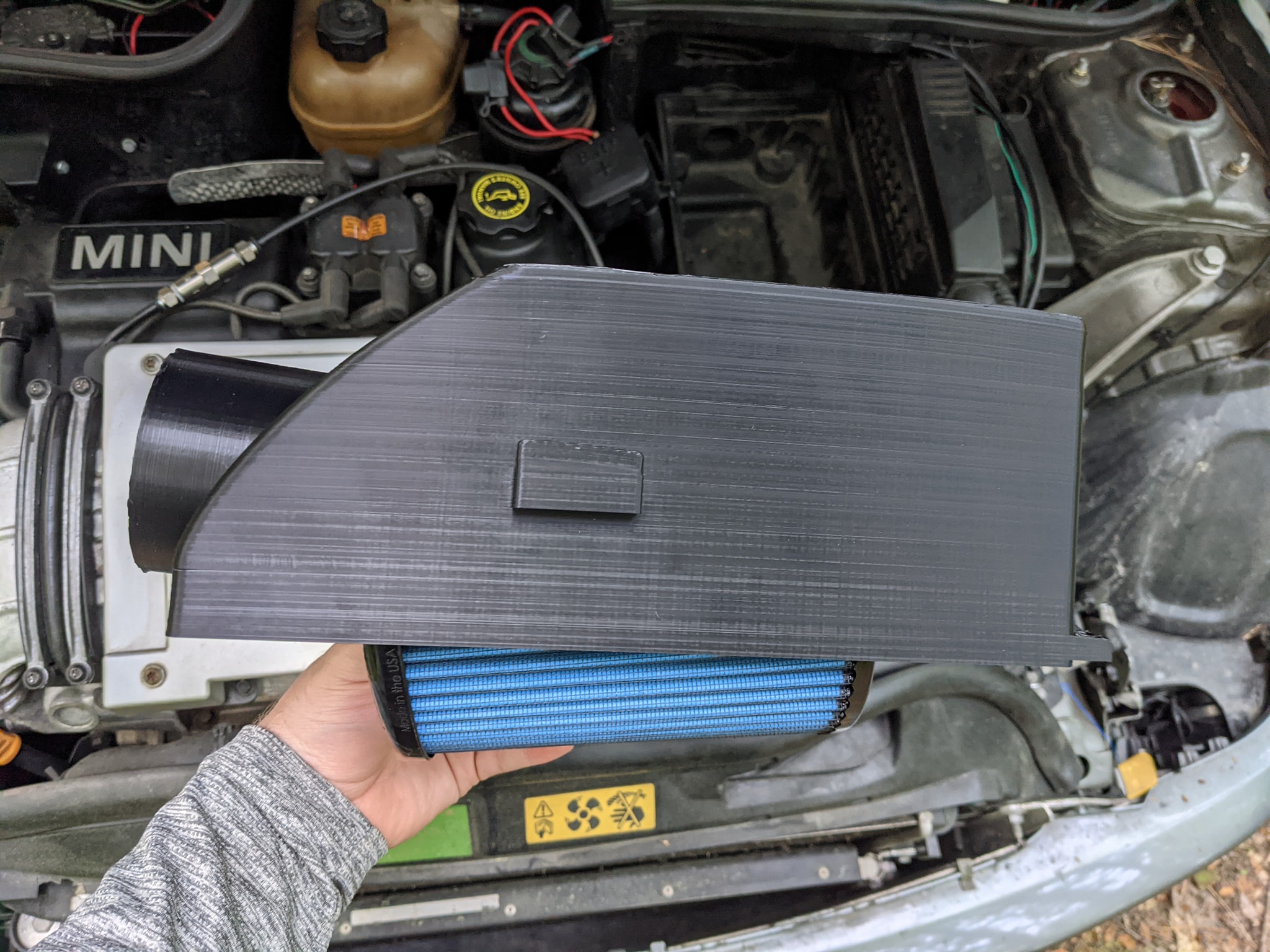 Early black airbox — filter side